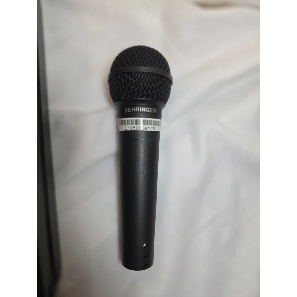 Behringer ULTRAVOICE XM8500 Dynamic Vocal Microphone Cardioid - Black/Silver